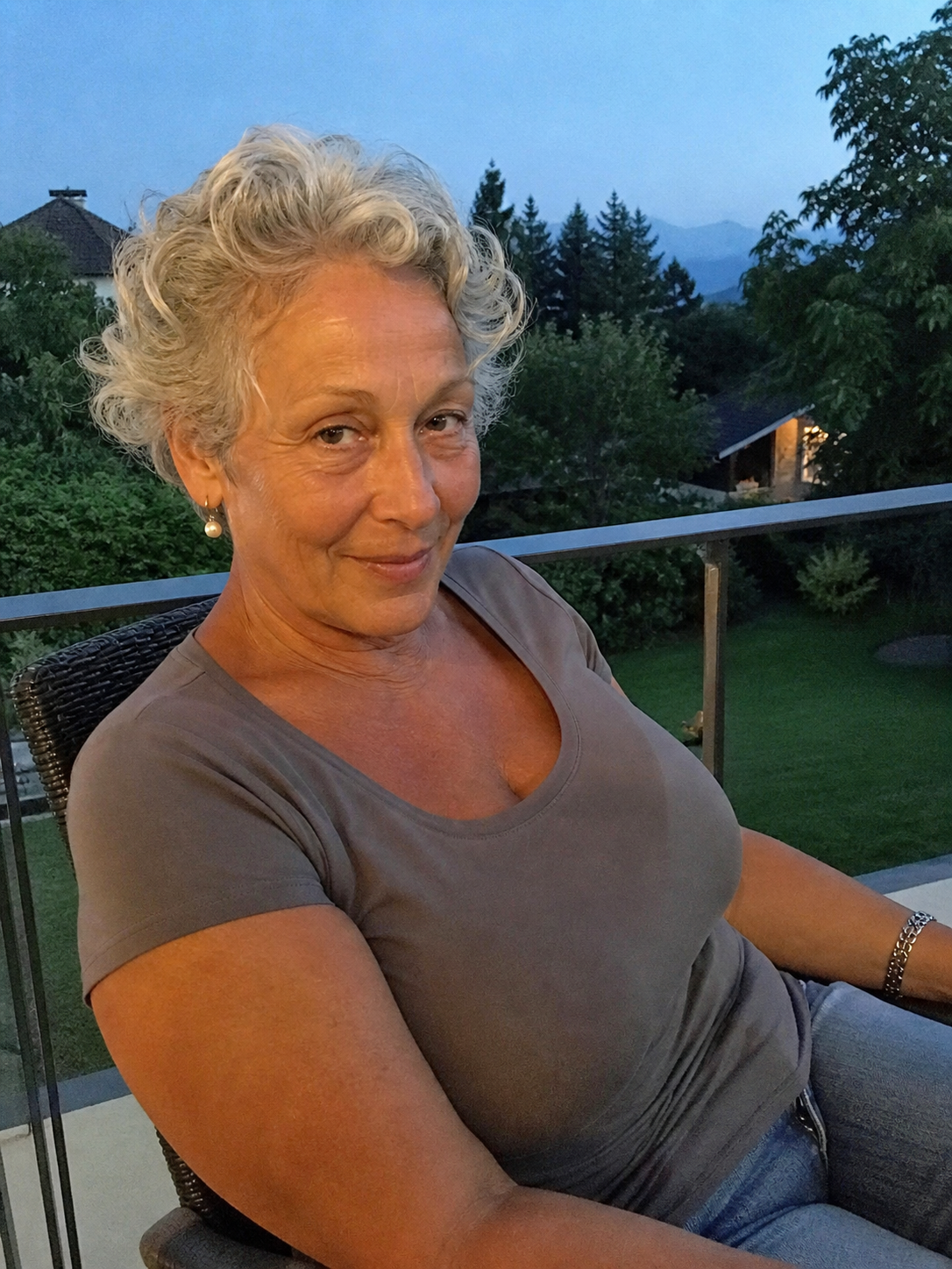 Silvia, 60