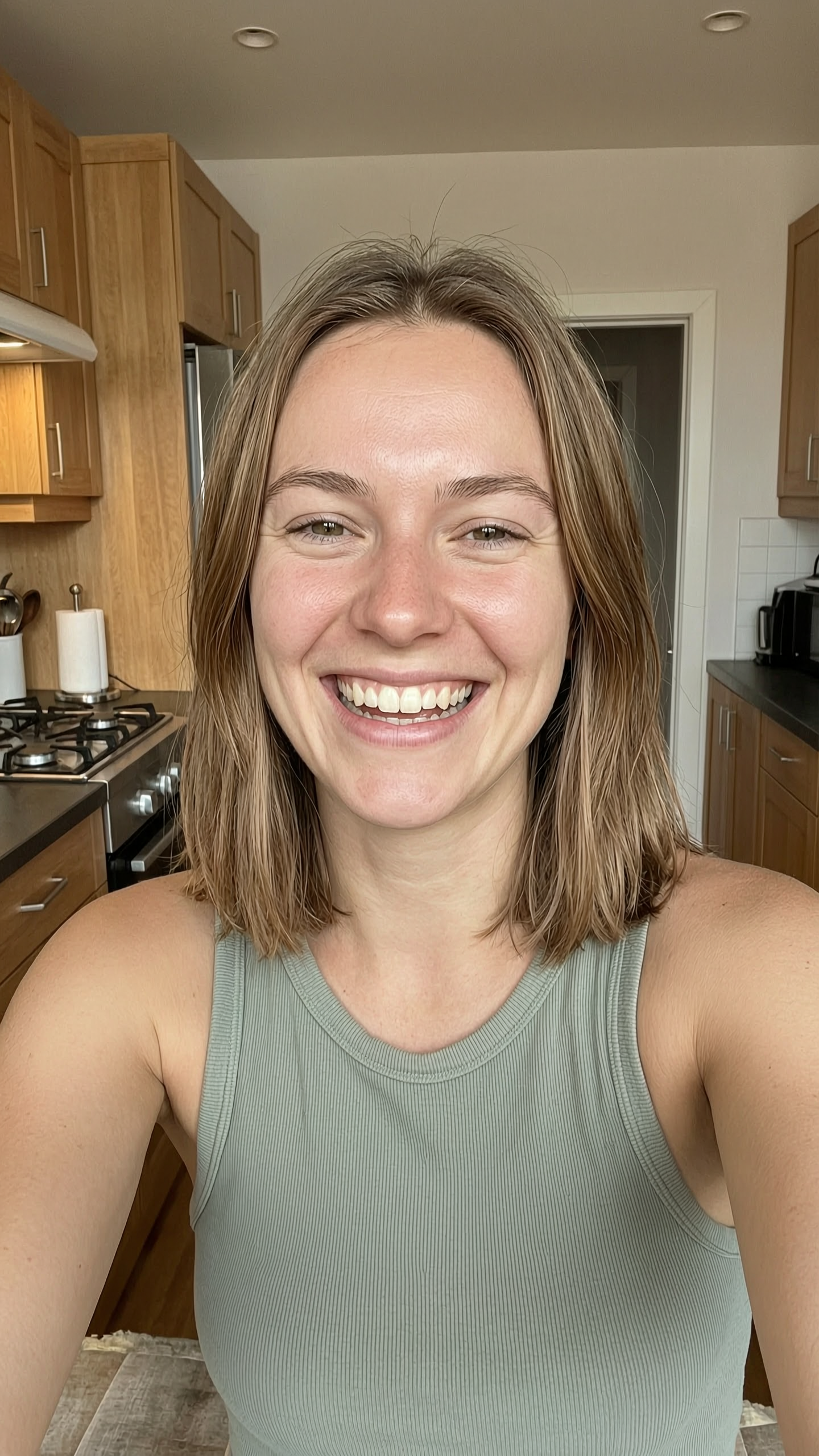 Lara, 22